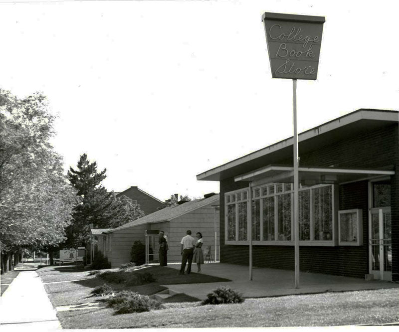 Exterior of the college bookstore around 1950